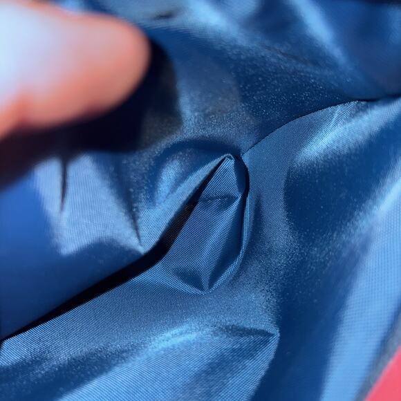 Kavu Rope Bag Crimson Dotty Pattern - Picture 4 of 5